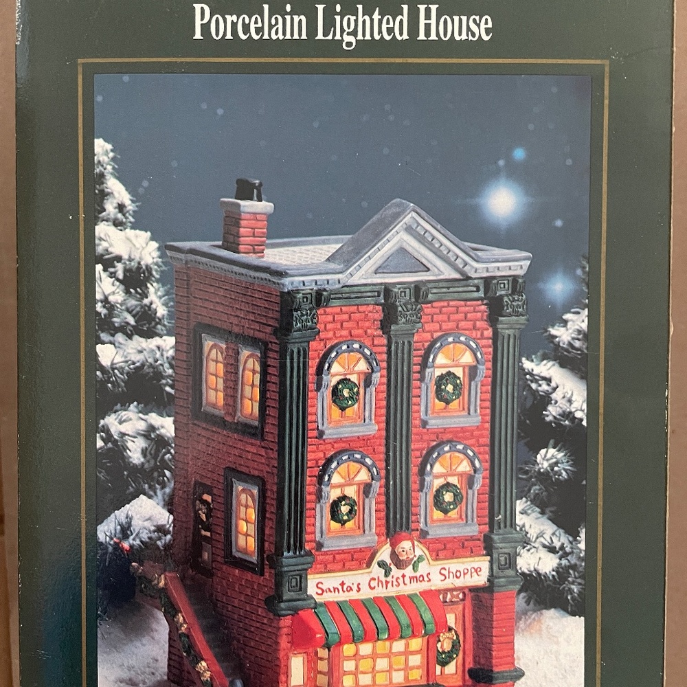 Copperfield Keepsake Holiday Porcelain lighted house